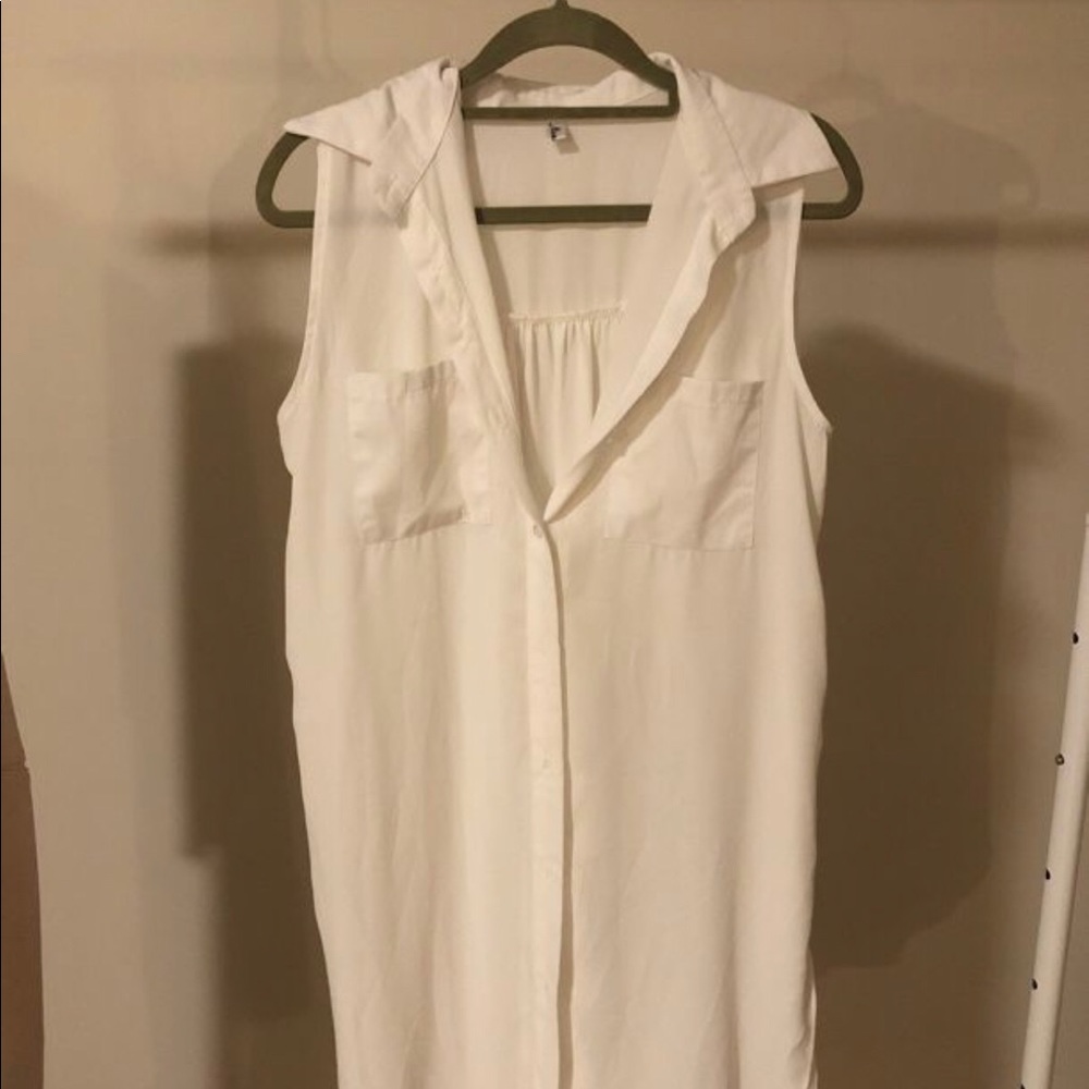 Sleeveless Blouse Duster
